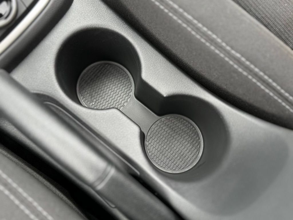 Used 2023 Hyundai Venue SE image 15