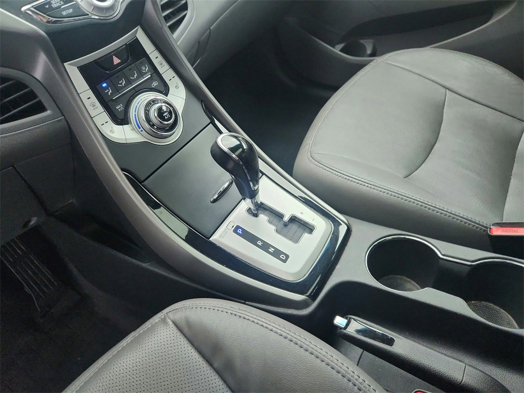 Used 2012 Hyundai Elantra Limited w/ Technology Pkg 5 image 15