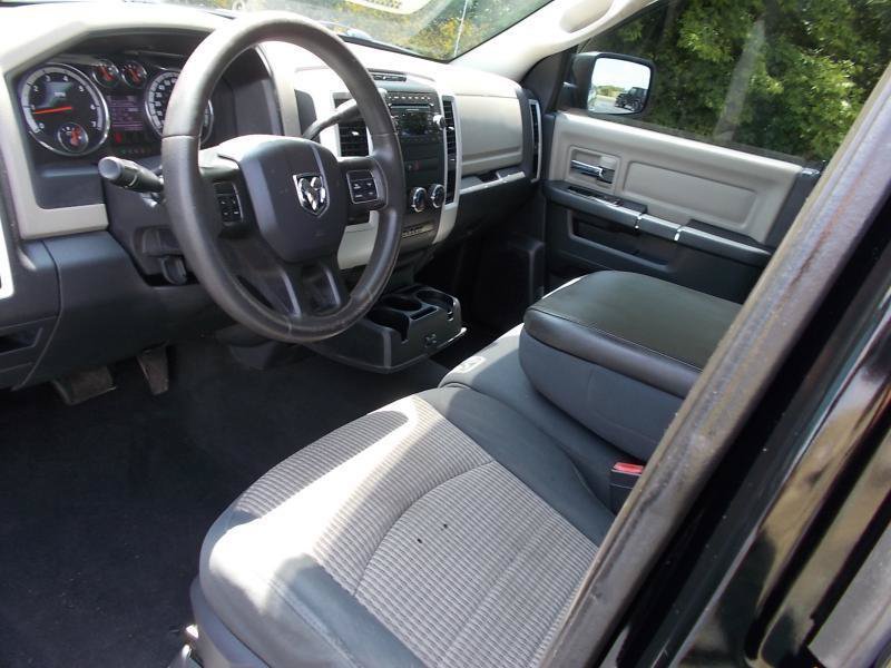 Used 2012 RAM 1500 Classic SLT AWD/4WD image 28