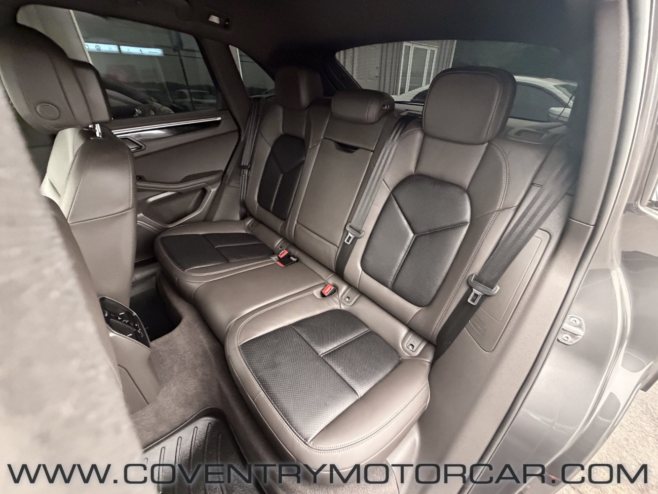 Used 2018 Porsche Macan S AWD/4WD image 31