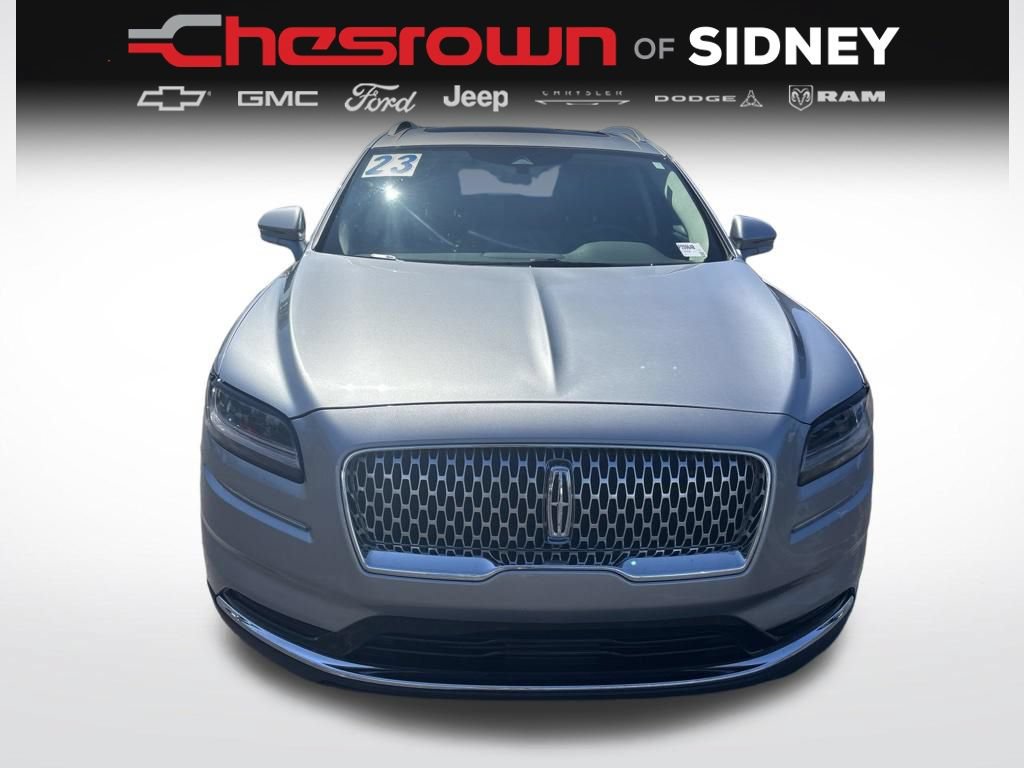 Used 2023 Lincoln Nautilus Reserve AWD/4WD image 8