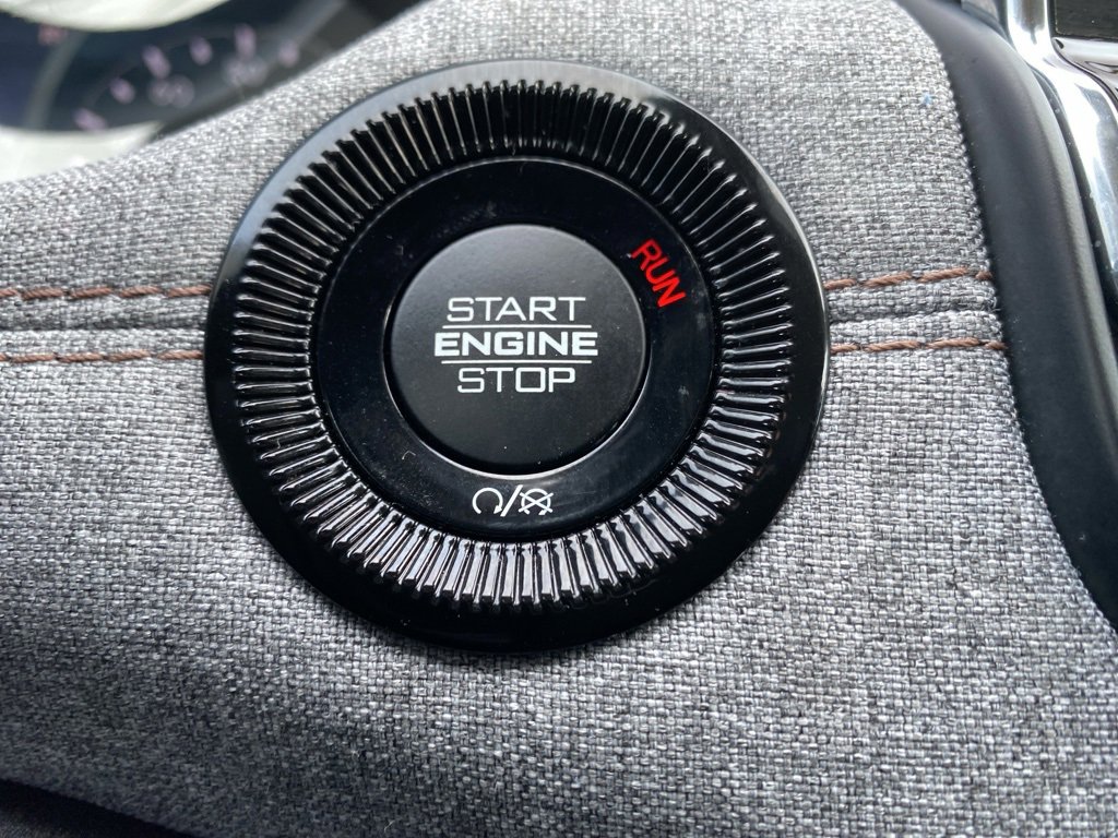 Used 2022 Jeep Compass Latitude image 28