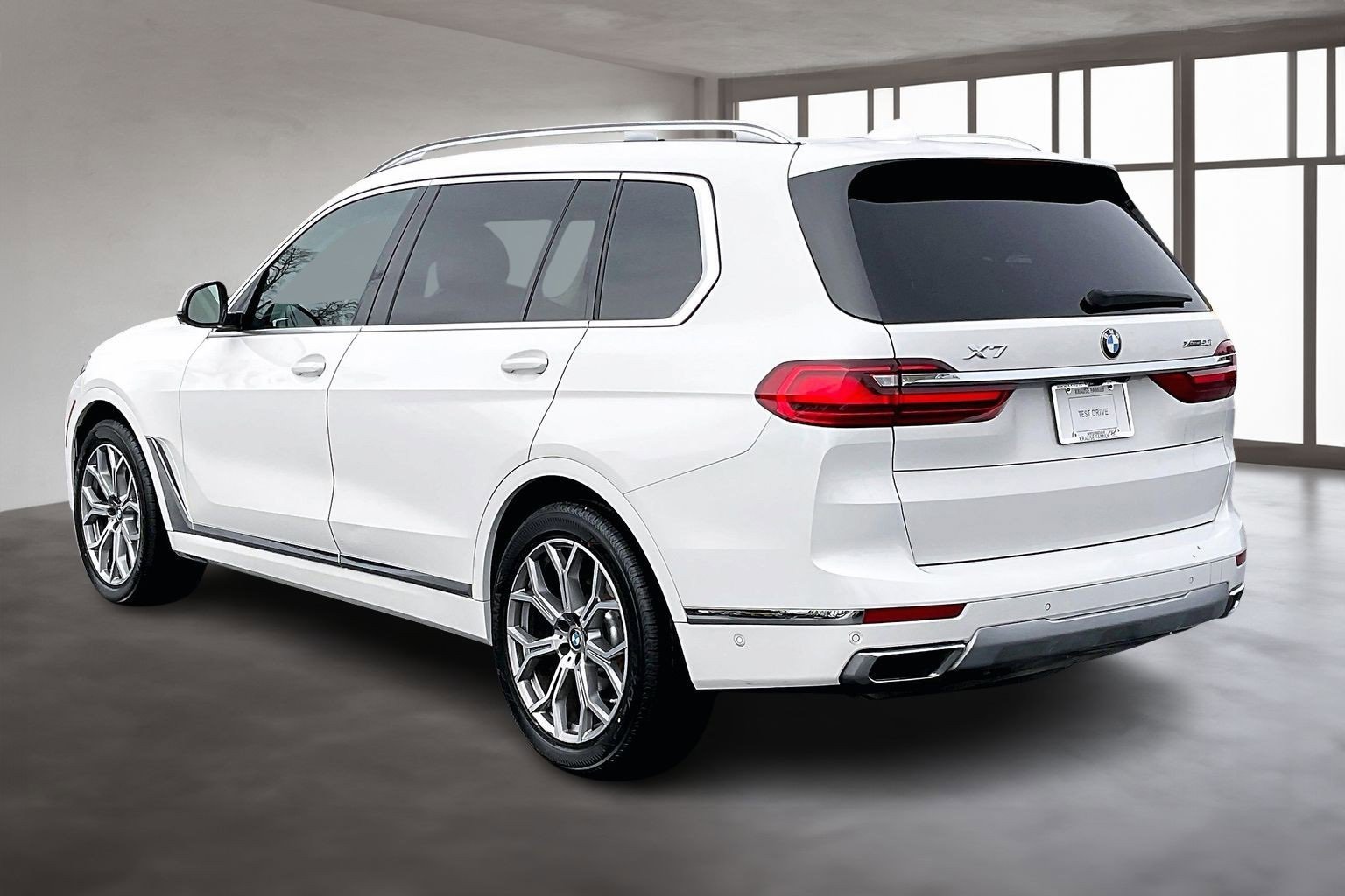 Used 2019 BMW X7 xDrive50i w/ Premium Package image 4