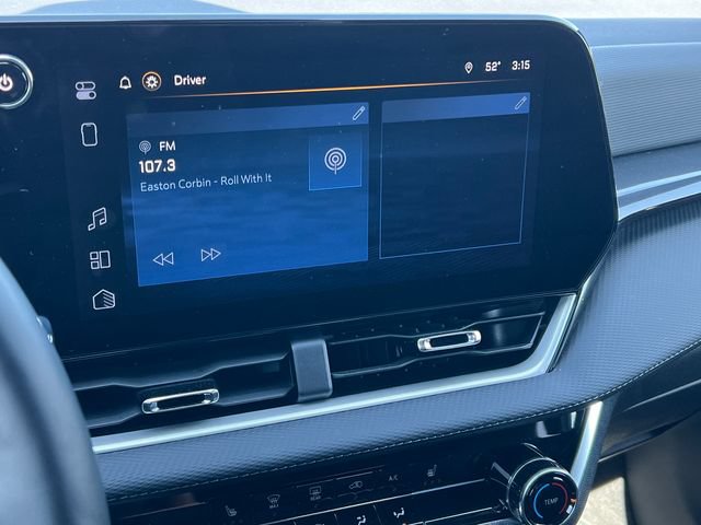 Used 2026 Chevrolet Equinox LT AWD/4WD image 21