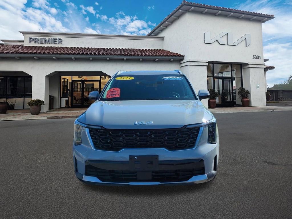 Certified 2025 Kia Sorento S image 3