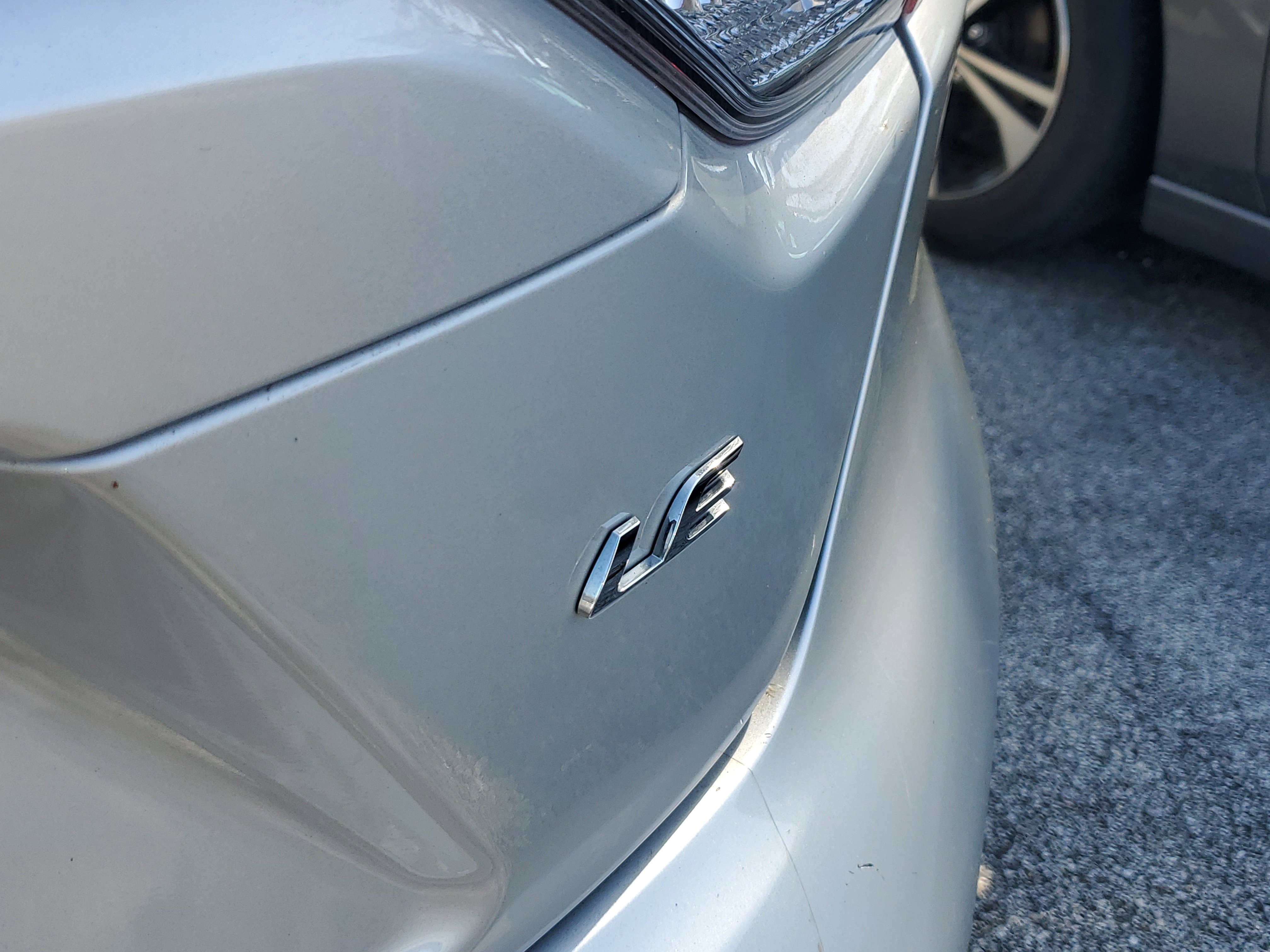 Used 2024 Toyota Corolla LE FWD image 5