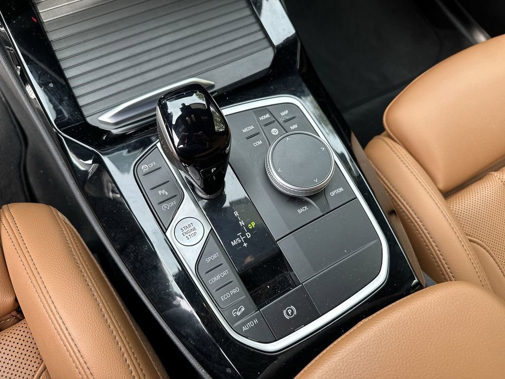 Used 2022 BMW X3 xDrive30i w/ Premium Package image 26