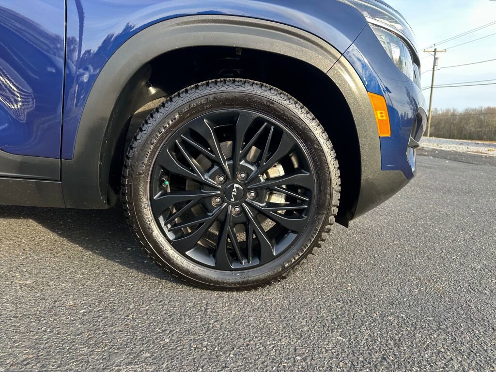 Used 2022 Kia Seltos Nightfall Edition image 32