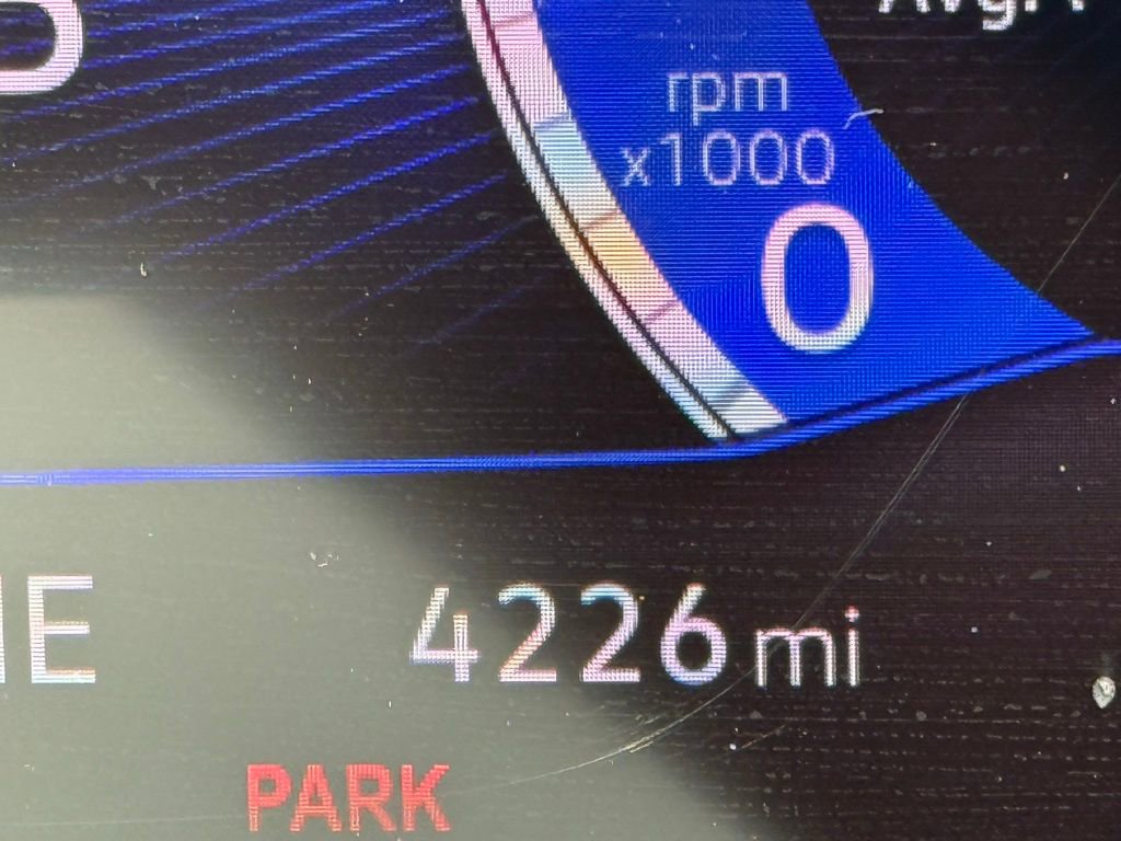 Certified 2025 Volkswagen Taos SE image 14