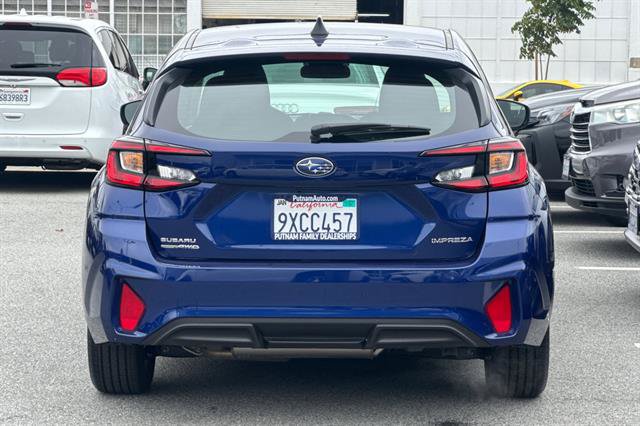 Certified 2025 Subaru Impreza 2.0i AWD/4WD image 4