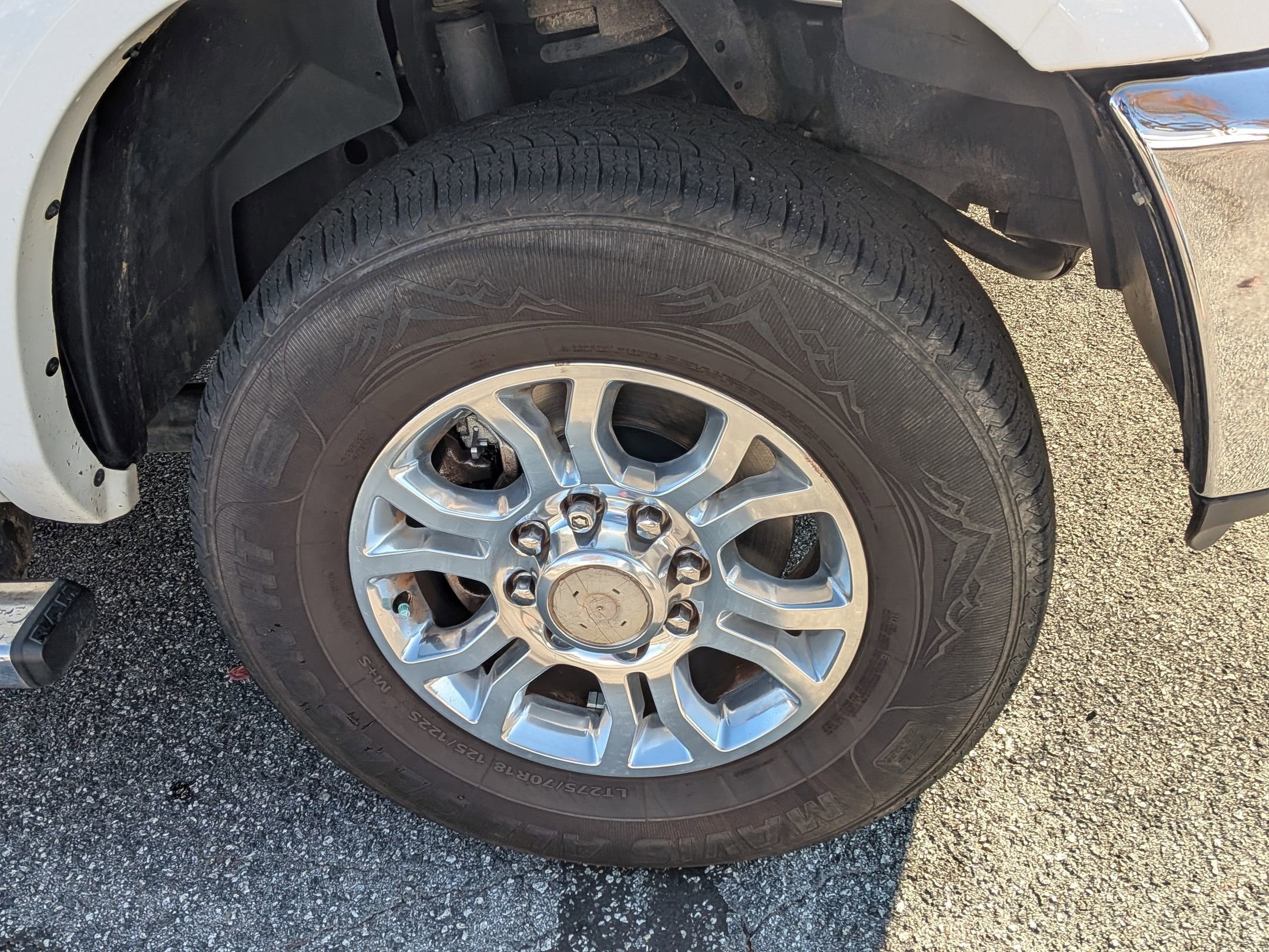 Used 2018 RAM 2500 Laramie image 12