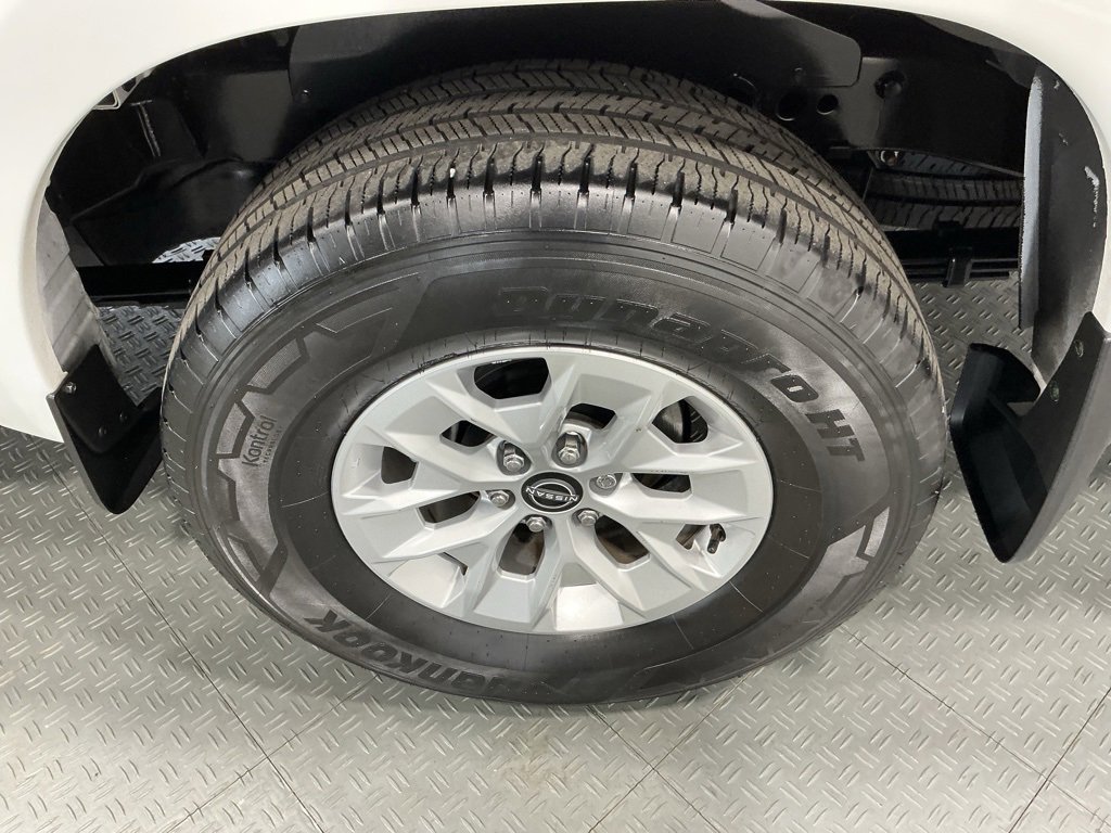 Used 2025 Nissan Frontier S w/ S Utility Package image 27