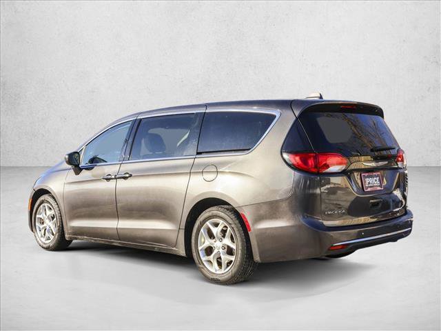 Used 2018 Chrysler Pacifica Touring Plus w/ Tire & Wheel Group image 7