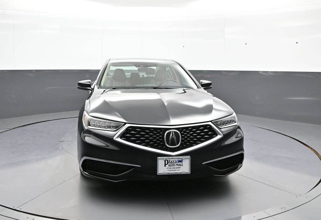 Used 2018 Acura TLX w/ Technology Package FWD image 2