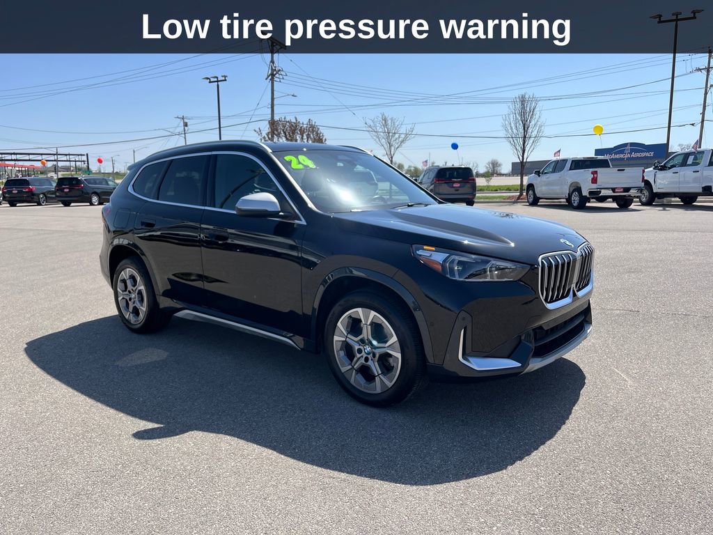 Used 2024 BMW X1 xDrive28i w/ Convenience Package AWD/4WD image 9