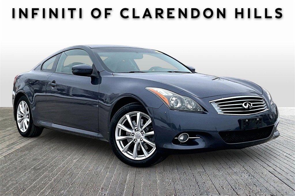 Used 2011 INFINITI G37 x w/ Premium Pkg image 1