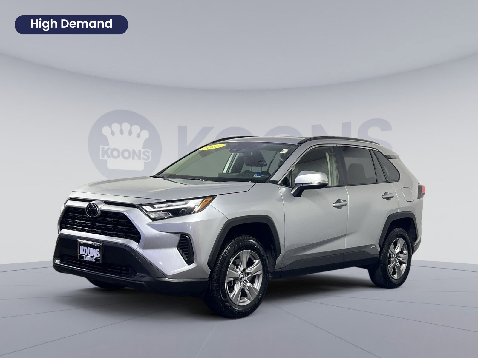 Used 2025 Toyota RAV4 XLE