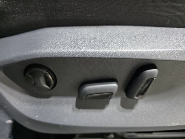 Certified 2023 Volkswagen Tiguan SE AWD/4WD image 14