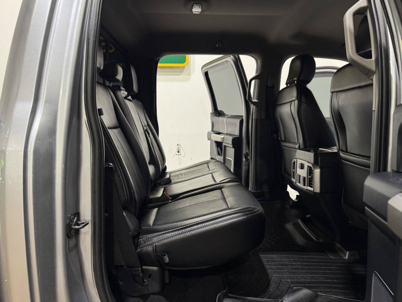 Used 2020 Ford F250 Lariat AWD/4WD image 15