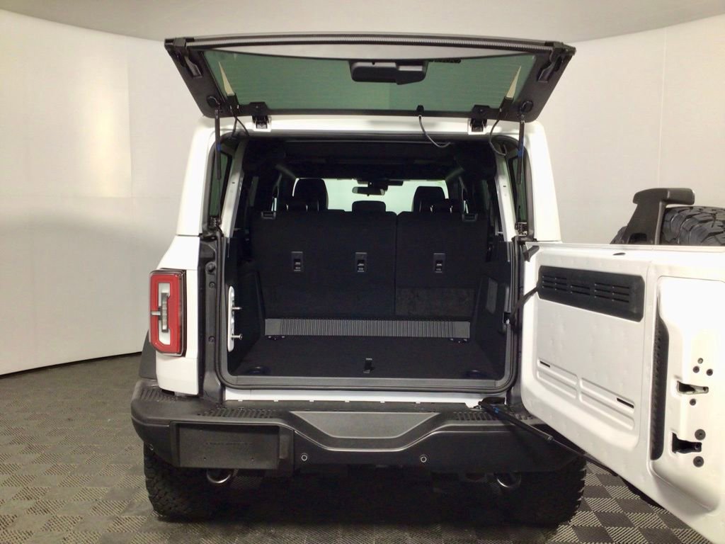 New 2025 Ford Bronco Badlands image 13
