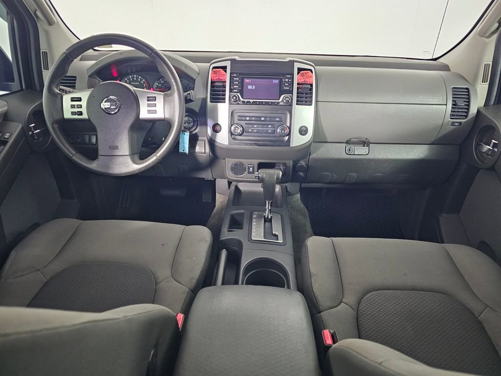 Used 2015 Nissan Xterra S image 22