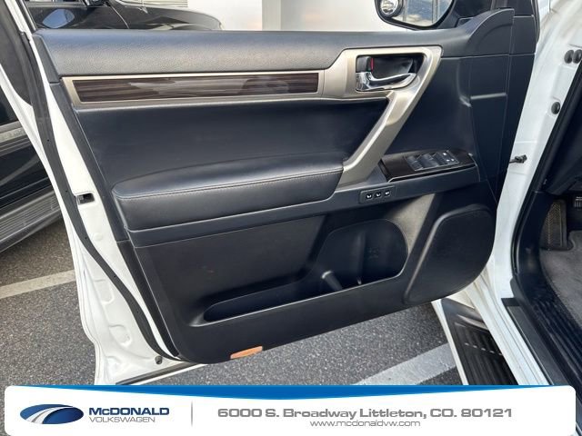 Used 2014 Lexus GX 460 AWD/4WD image 14