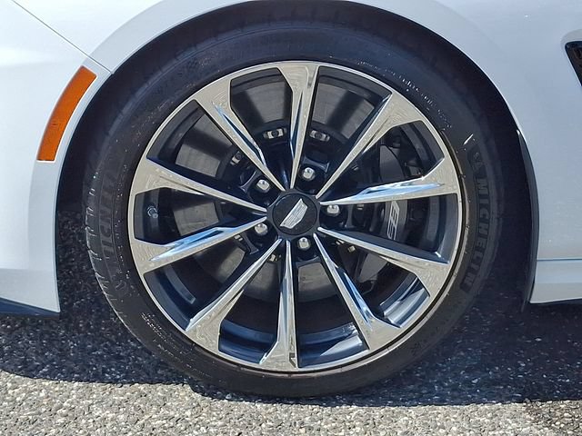 Certified 2026 Cadillac CT4 V Blackwing w/ Climate Package RWD image 6