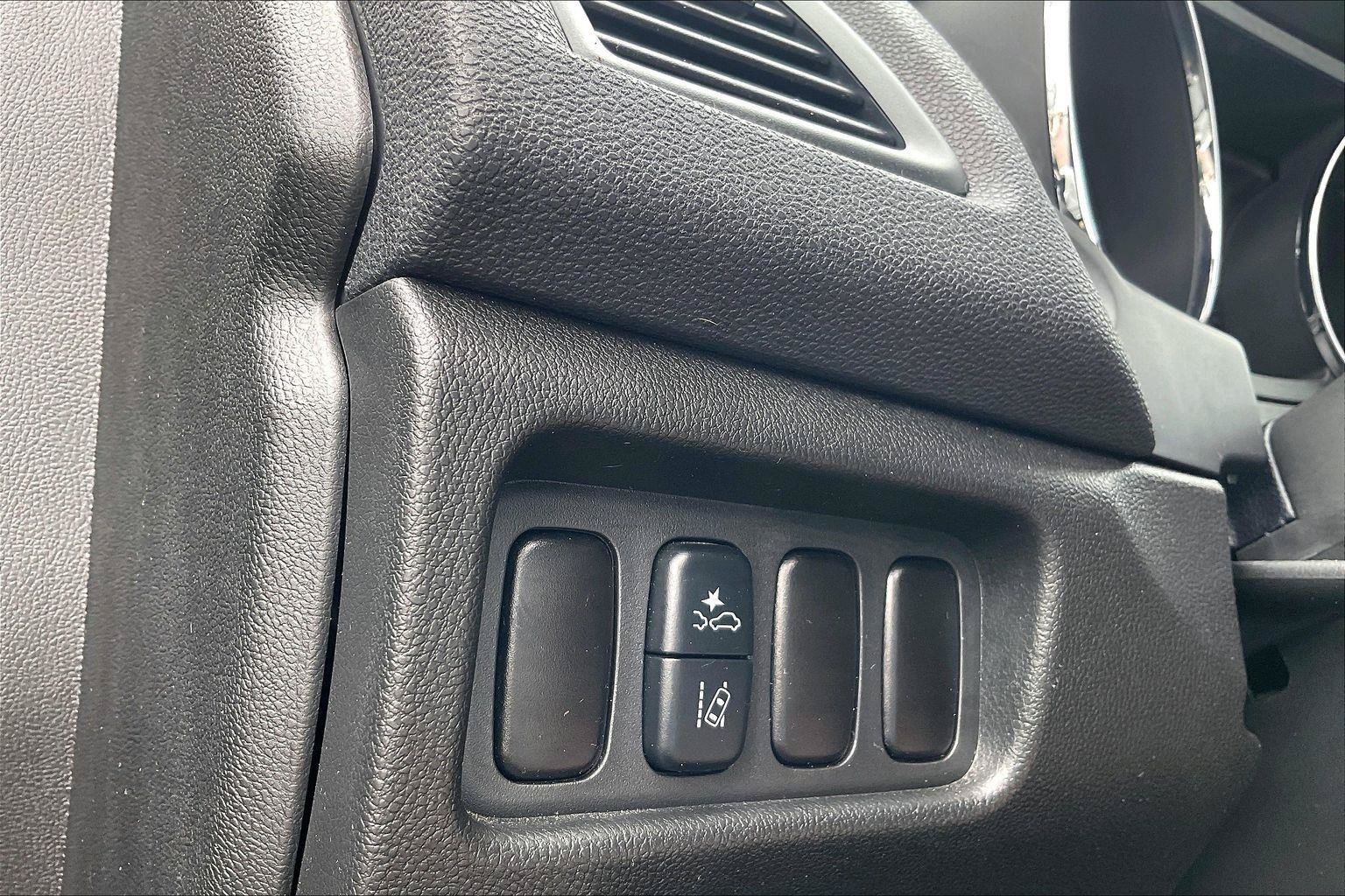 Used 2025 Mitsubishi Outlander Sport AWD image 35