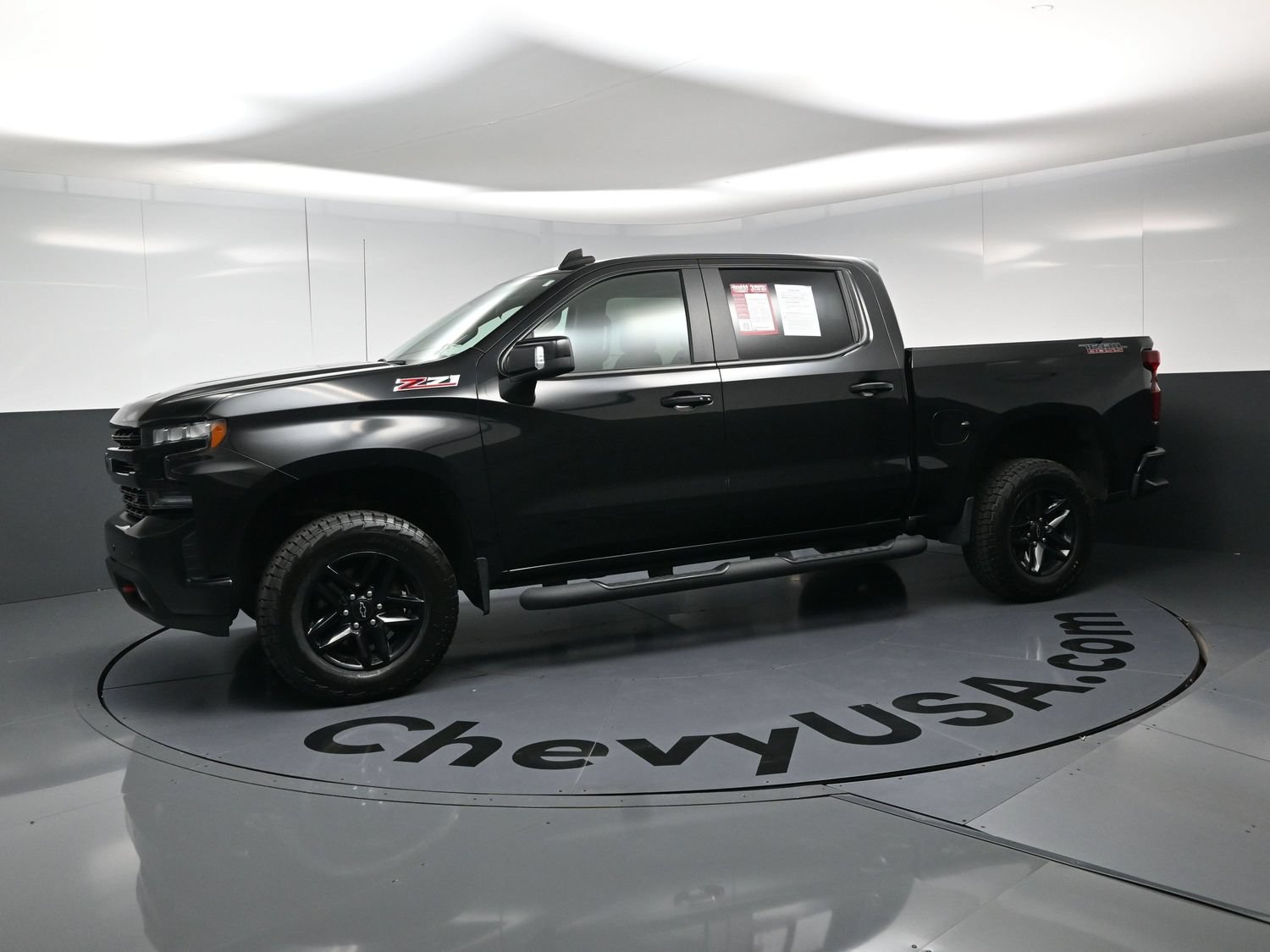 Used 2020 Chevrolet Silverado 1500 LT Trail Boss AWD/4WD image 6