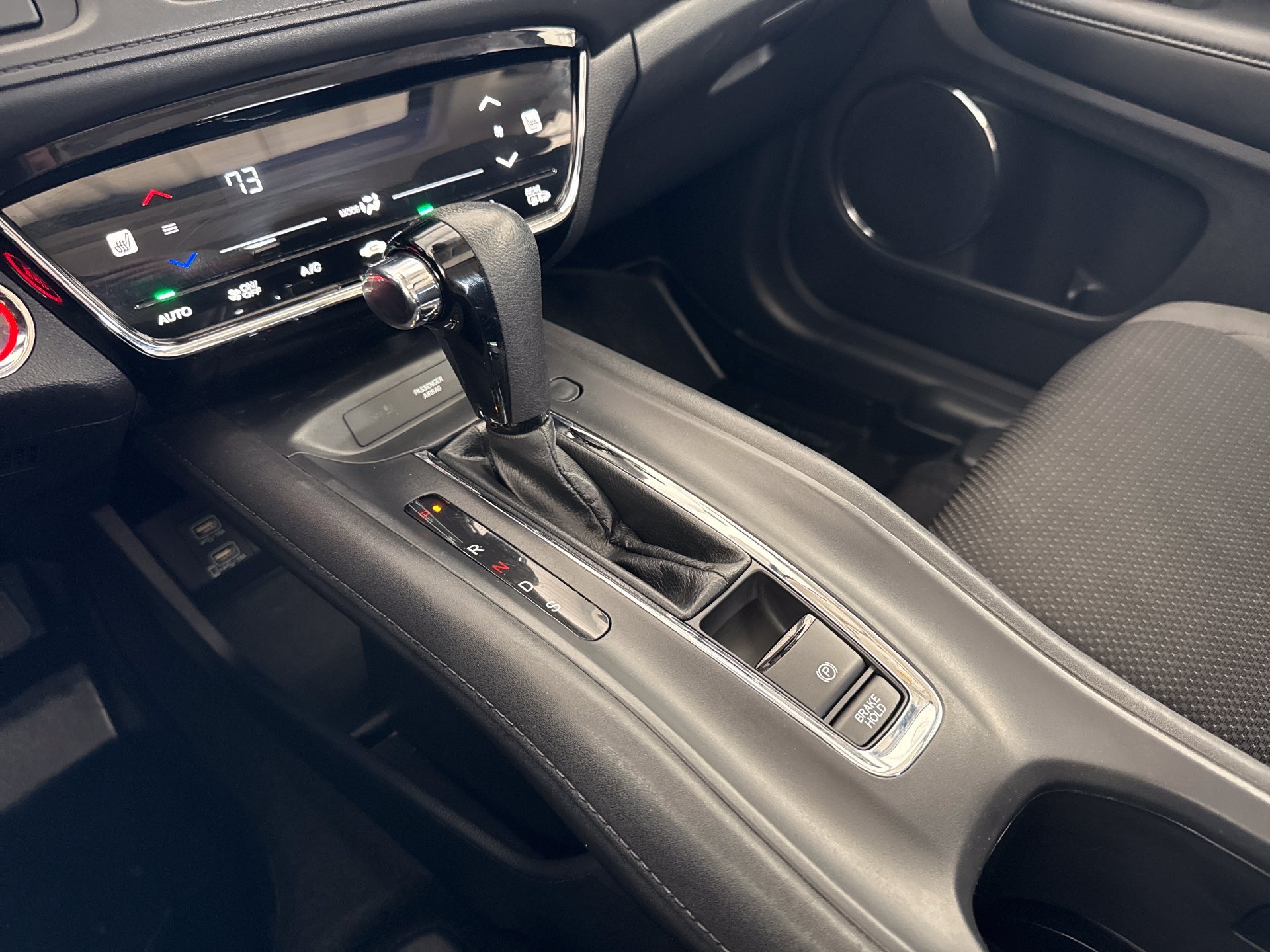Used 2022 Honda HR-V EX image 11