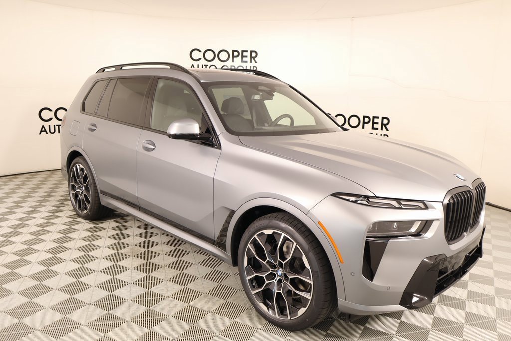 New 2026 BMW X7 xDrive40i w/ Executive Package image 1