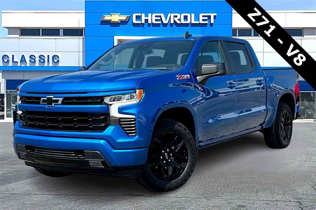 Used 2023 Chevrolet Silverado 1500 RST w/ Convenience Package II image 3