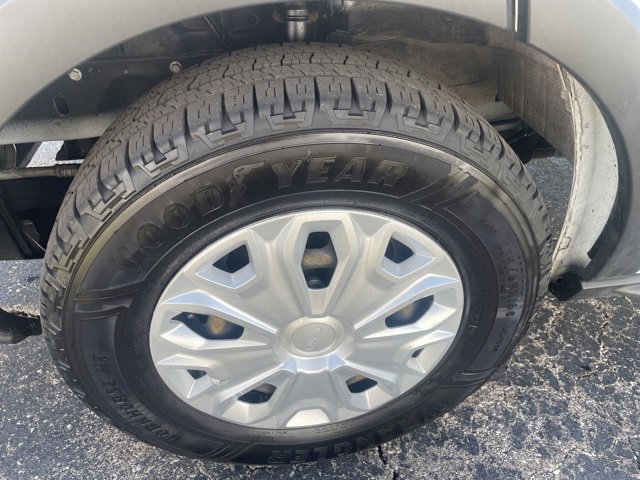 Used 2019 Ford Transit 150 XLT image 14