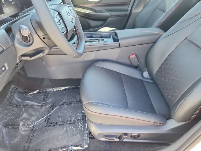 New 2027 Nissan Sentra SR FWD image 7