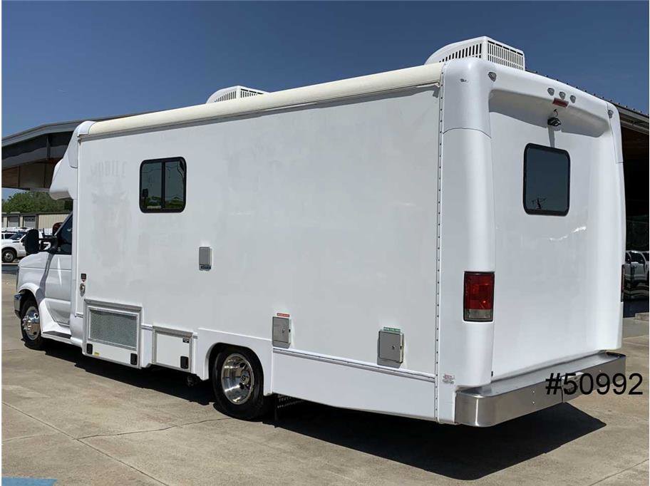 Used 2018 Ford E-450 and Econoline 450 Super Duty w/ Shuttle Bus Prep Package image 39