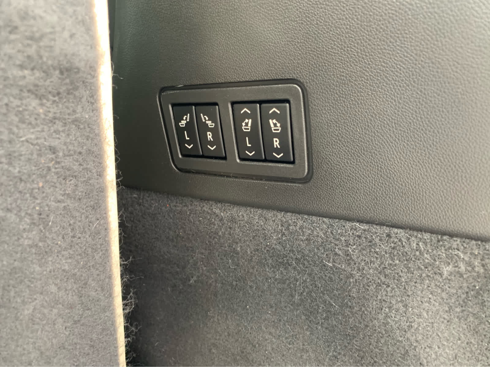 Used 2020 Cadillac XT6 Sport AWD/4WD image 7