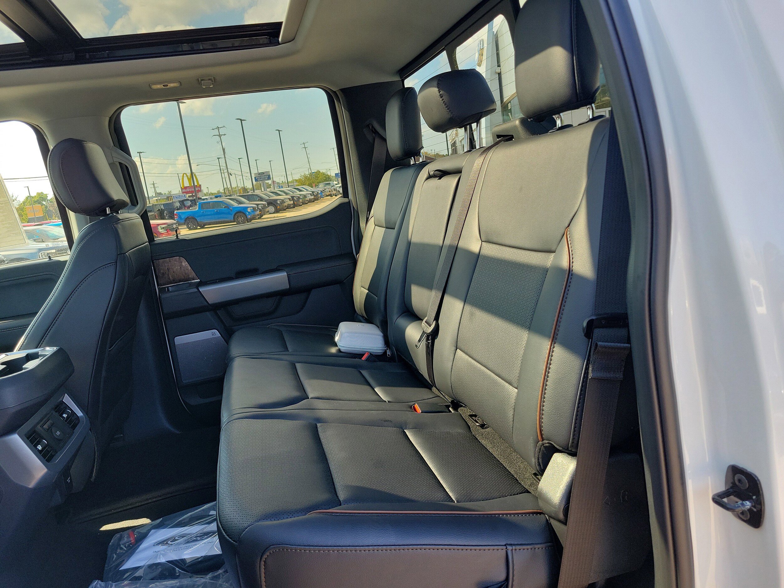 New 2026 Ford F250 Lariat w/ Lariat Ultimate Package image 16