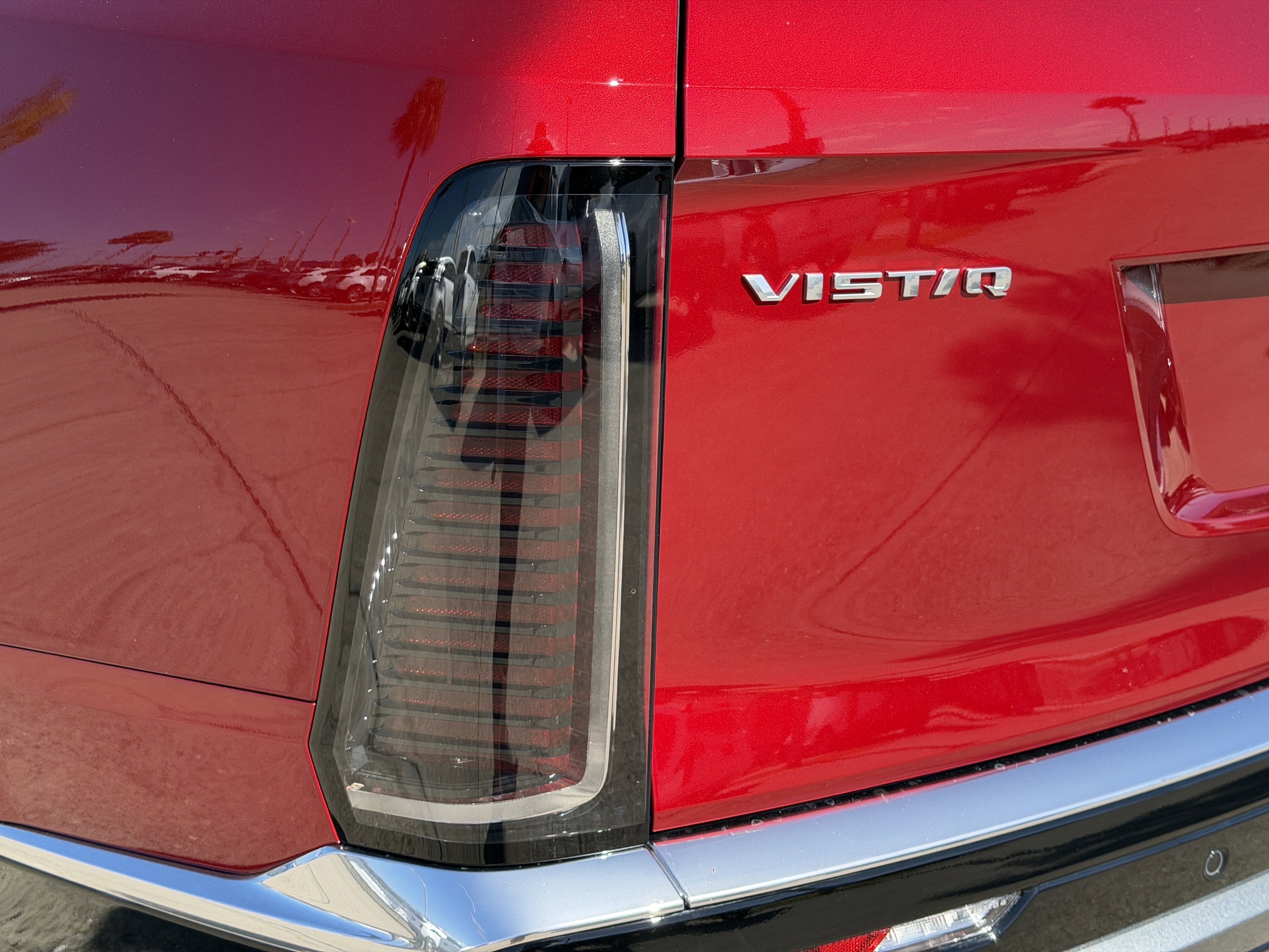 New 2026 Cadillac Vistiq Luxury AWD/4WD image 9