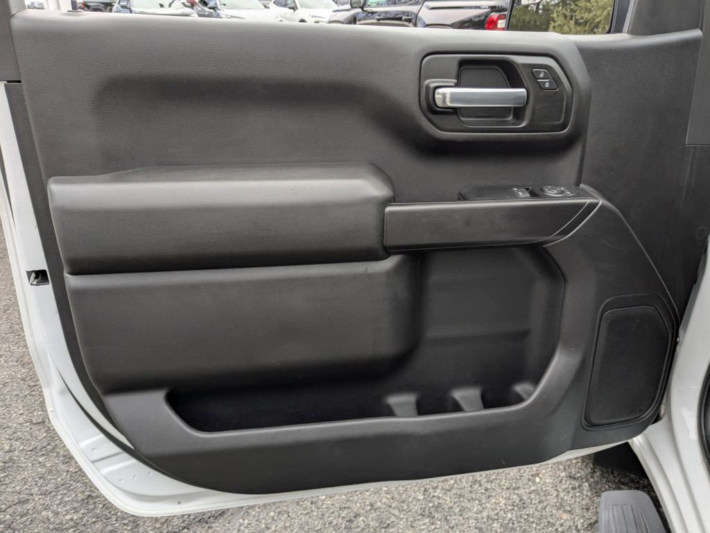 Used 2020 GMC Sierra 1500 4x4 Regular Cab w/ Sierra Value Package image 9