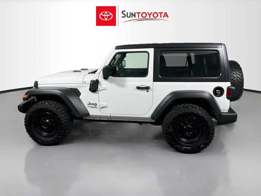 Used 2019 Jeep Wrangler Sport AWD/4WD image 6