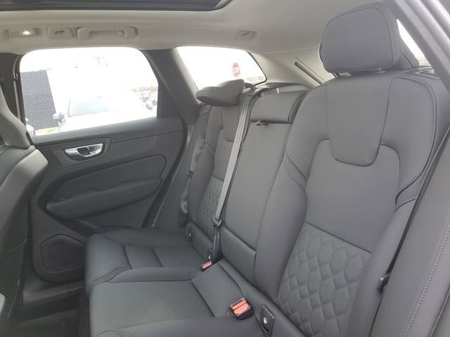 New 2026 Volvo XC60 B5 Plus w/ Protection Package Premier image 28
