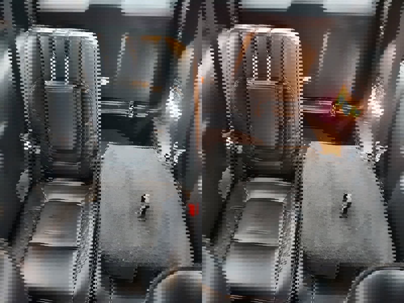 Used 2016 Ford Explorer Platinum image 28