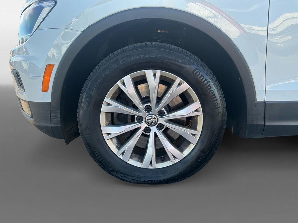 Used 2018 Volkswagen Tiguan SE image 14