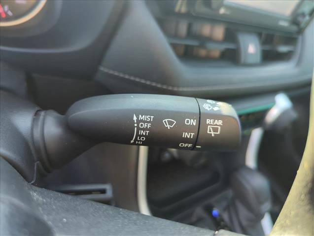 Certified 2021 Toyota RAV4 LE FWD image 17