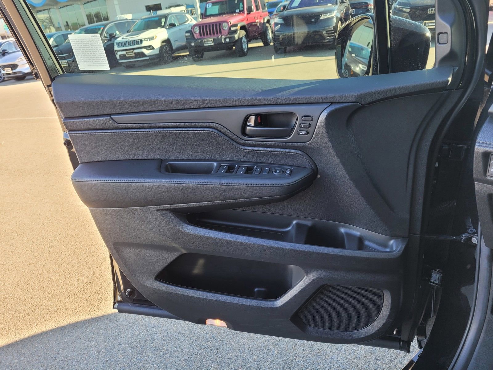 Certified 2025 Honda Odyssey Sport-L image 17