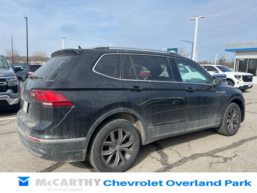 Used 2024 Volkswagen Tiguan SE image 3