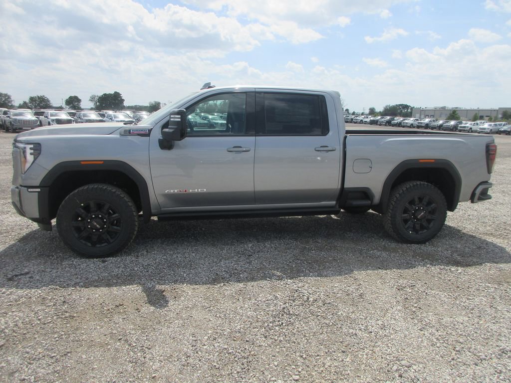 New 2026 GMC Sierra 3500 AT4 w/ AT4 Premium Plus Package AWD/4WD image 10