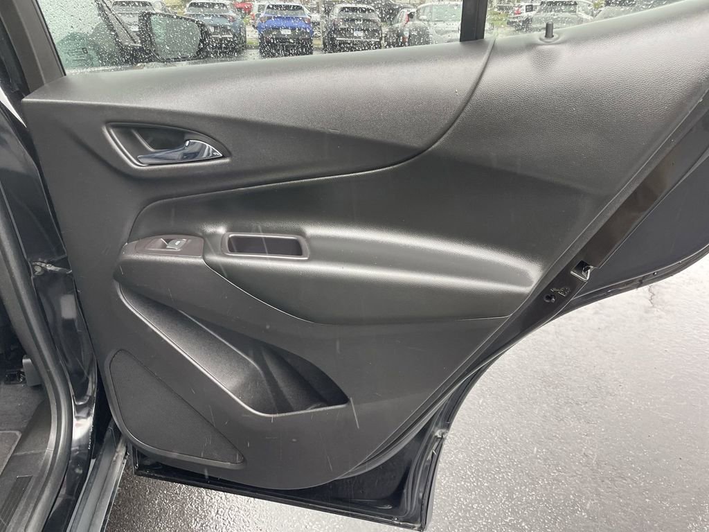 Used 2020 Chevrolet Equinox LT image 22
