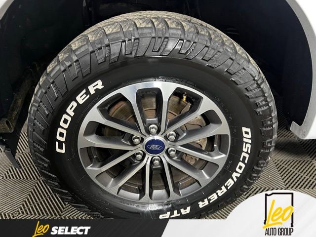 Used 2020 Ford F150 XLT w/ Equipment Group 302A Luxury AWD/4WD image 22