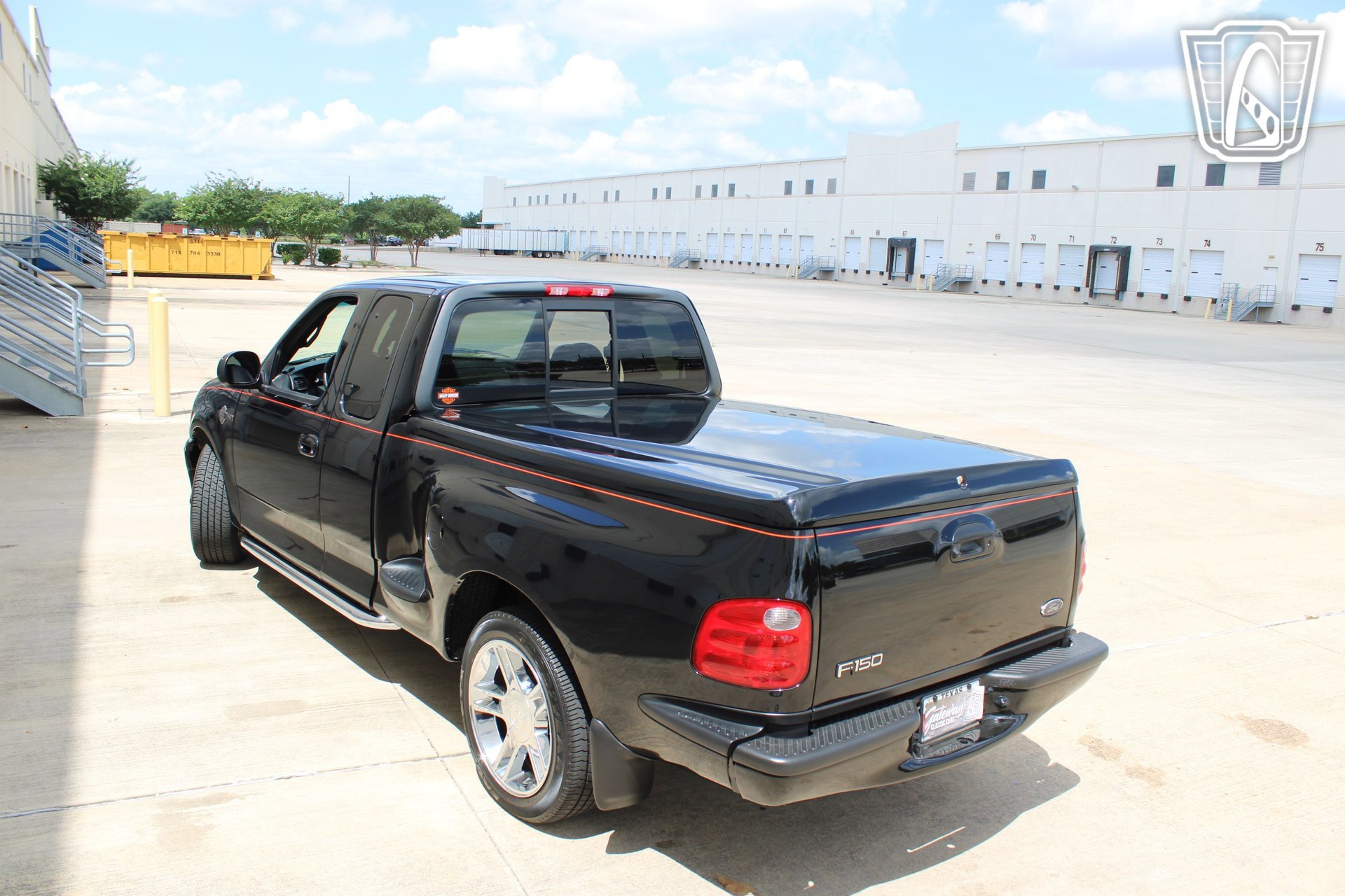 Used 2000 Ford F150 Harley-Davidson RWD image 5